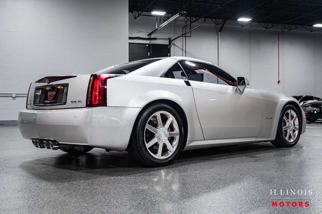 2004 Cadillac XLR