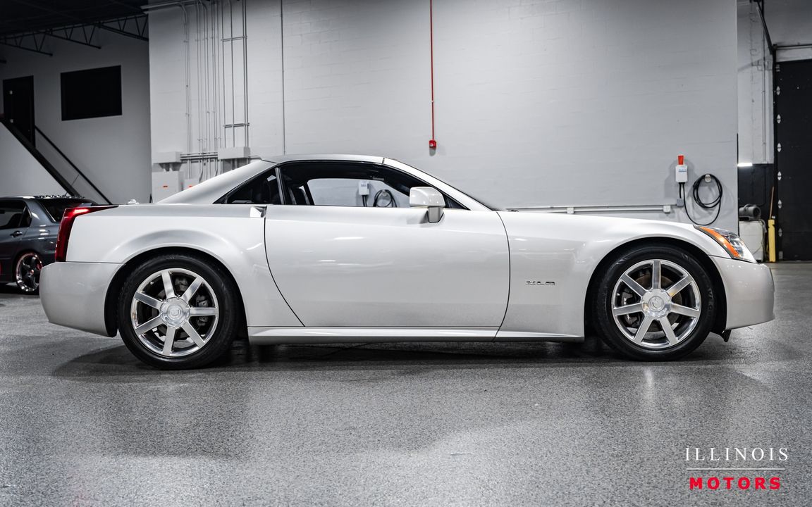 2004 Cadillac XLR