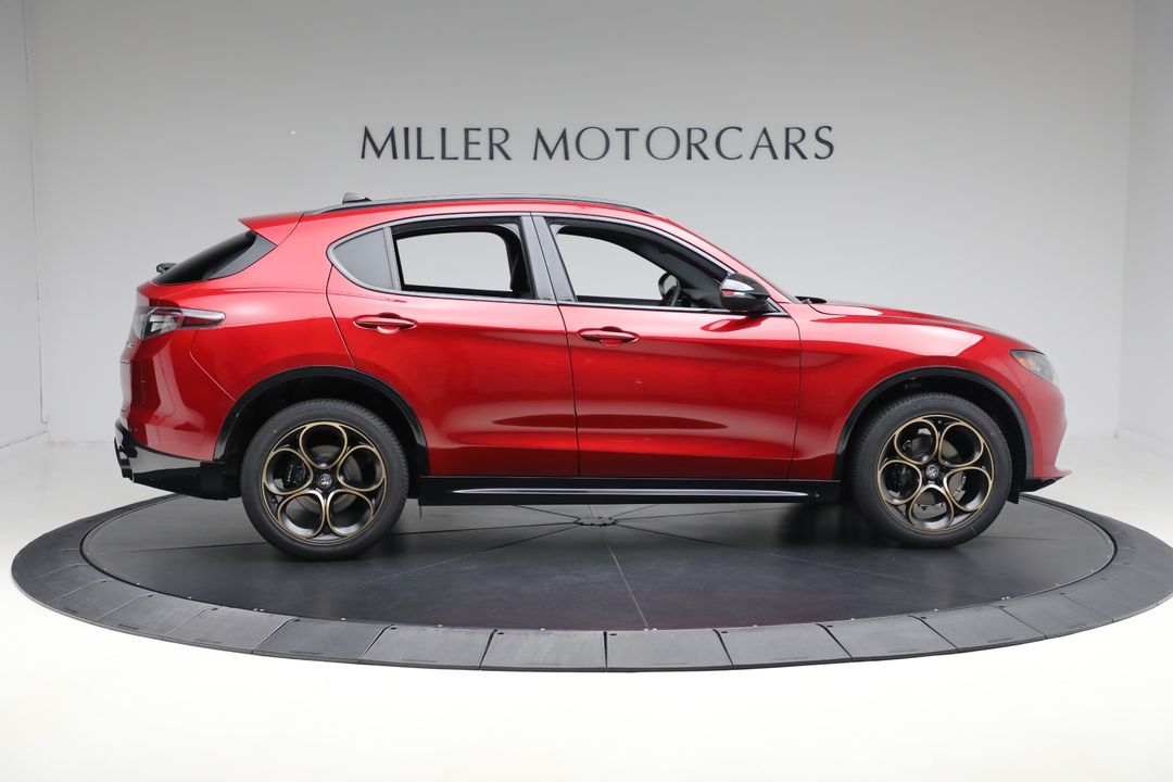 2025 Alfa Romeo Stelvio