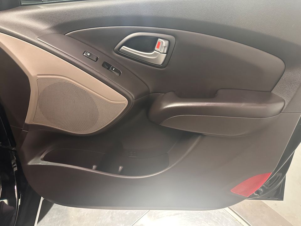 2012 Hyundai TUCSON