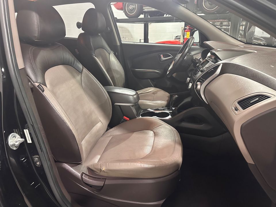 2012 Hyundai TUCSON