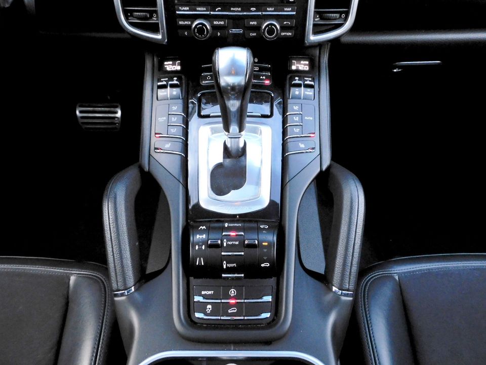 2013 Porsche Cayenne