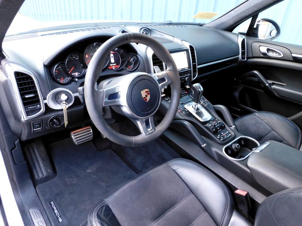 2013 Porsche Cayenne