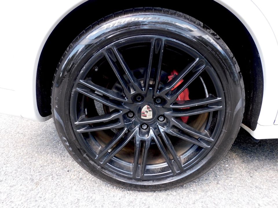 2013 Porsche Cayenne