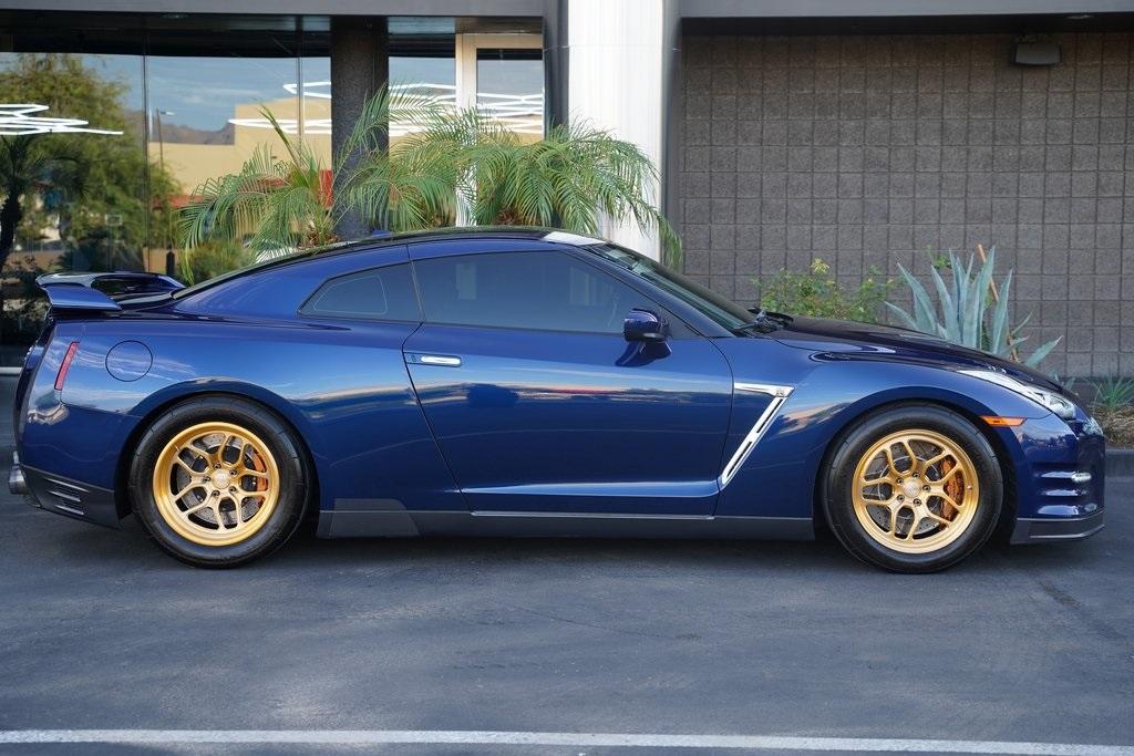 2015 Nissan GT-R
