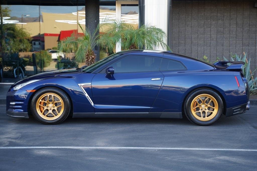 2015 Nissan GT-R