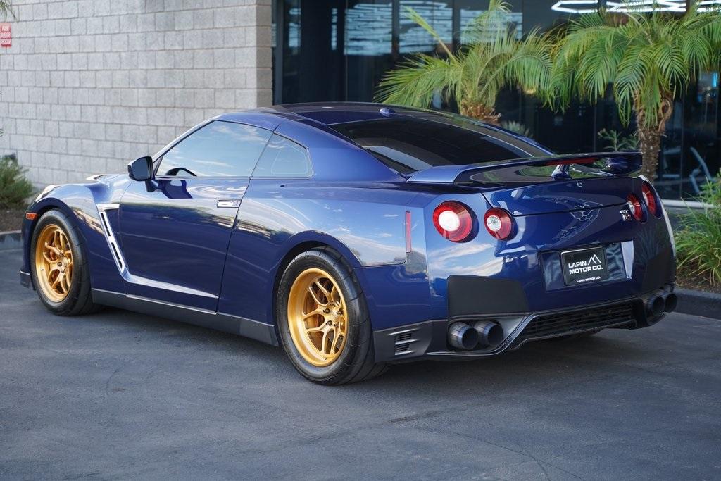 2015 Nissan GT-R