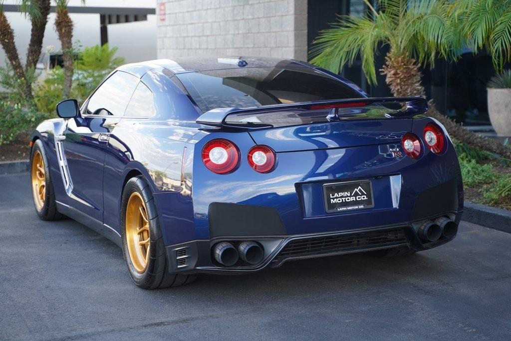 2015 Nissan GT-R