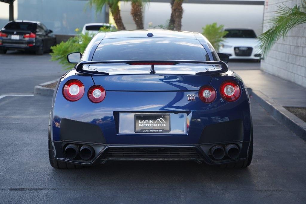 2015 Nissan GT-R