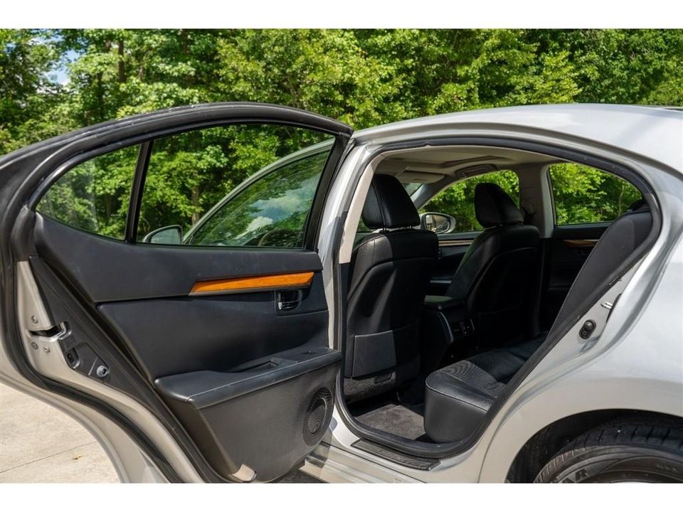 2014 Lexus ES 300h