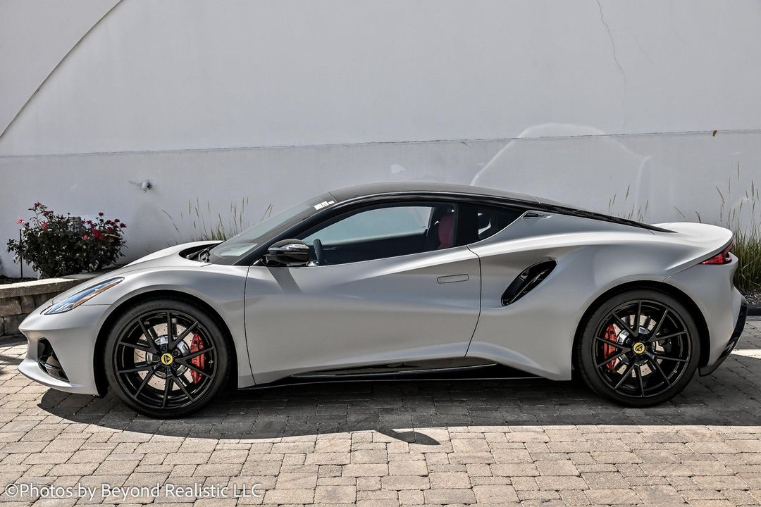 2024 Lotus Emira