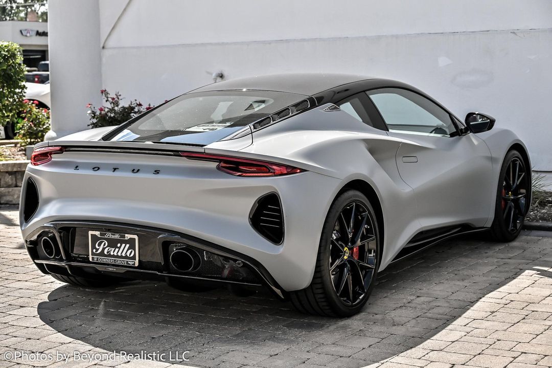 2024 Lotus Emira