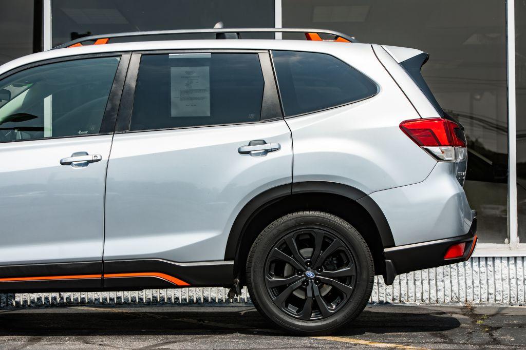 2019 SUBARU FORESTER