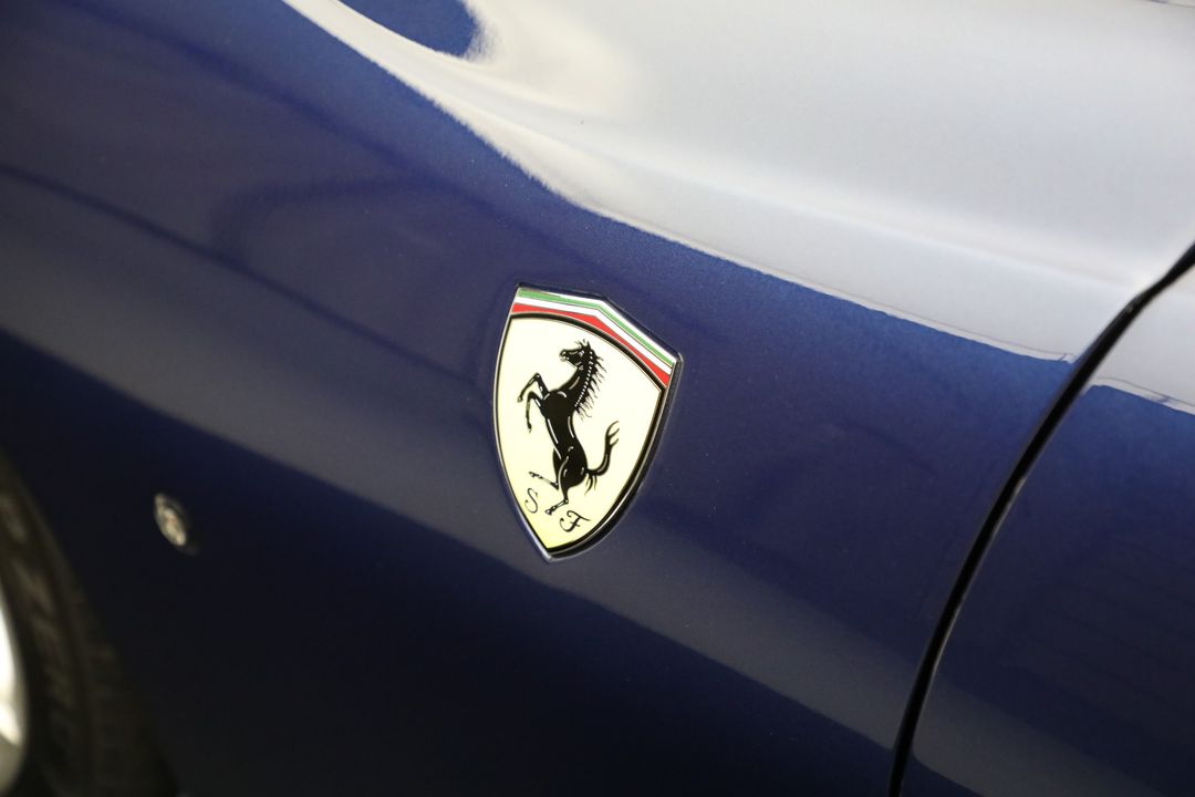 2023 Ferrari 812 GTS
