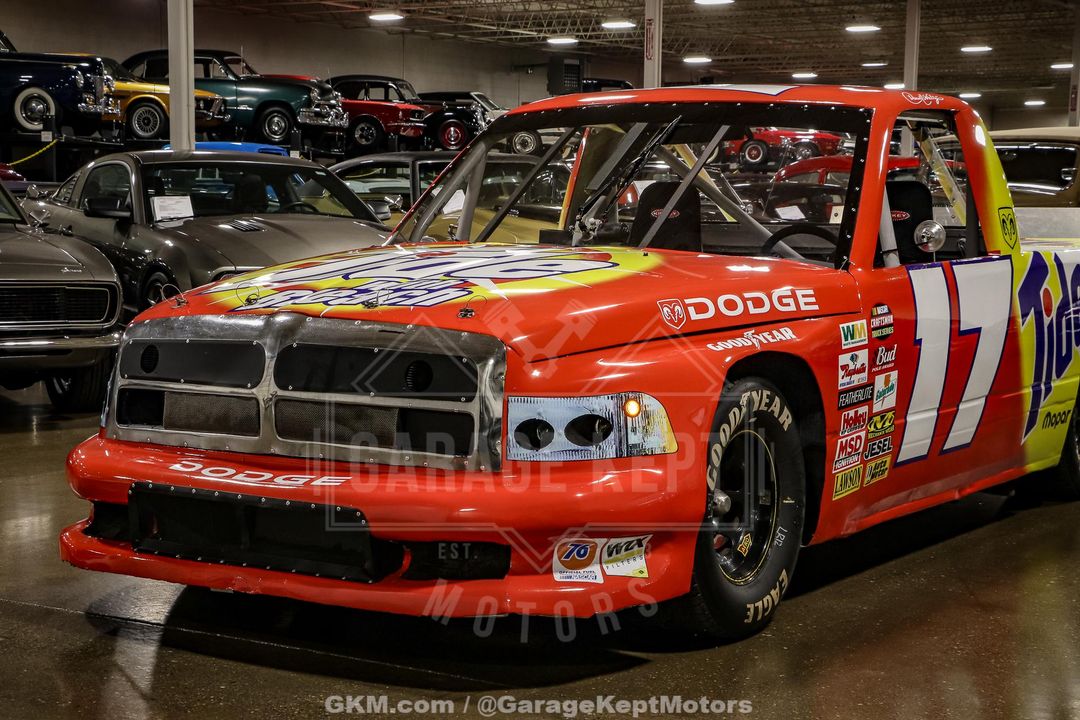 2002 Dodge Nascar