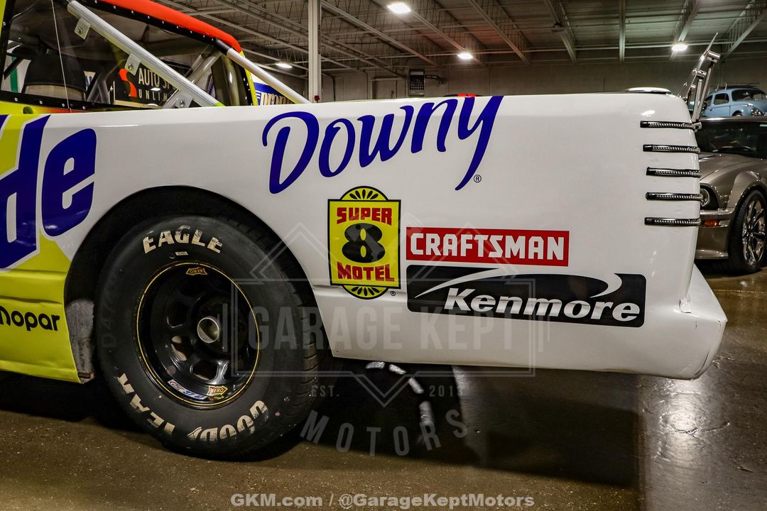 2002 Dodge Nascar