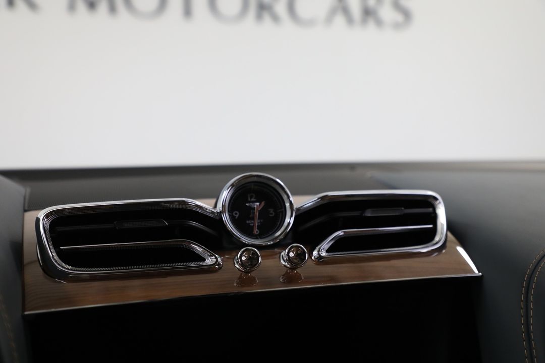 2023 Bentley Bentayga