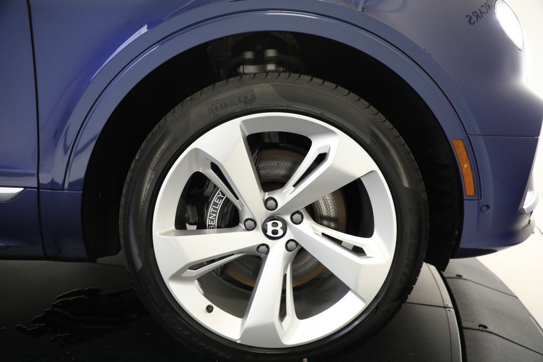 2023 Bentley Bentayga