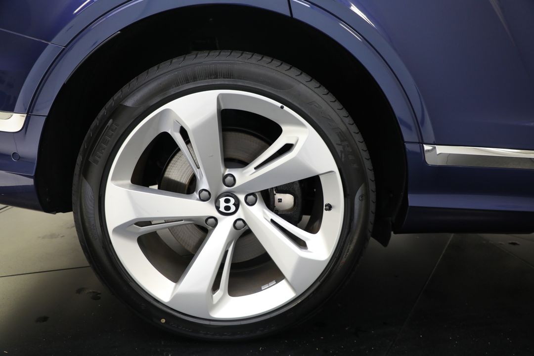 2023 Bentley Bentayga