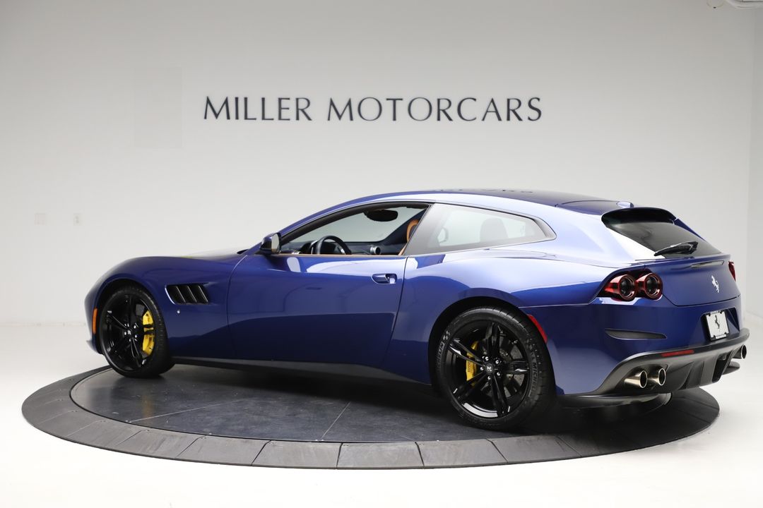 2017 Ferrari GTC4Lusso