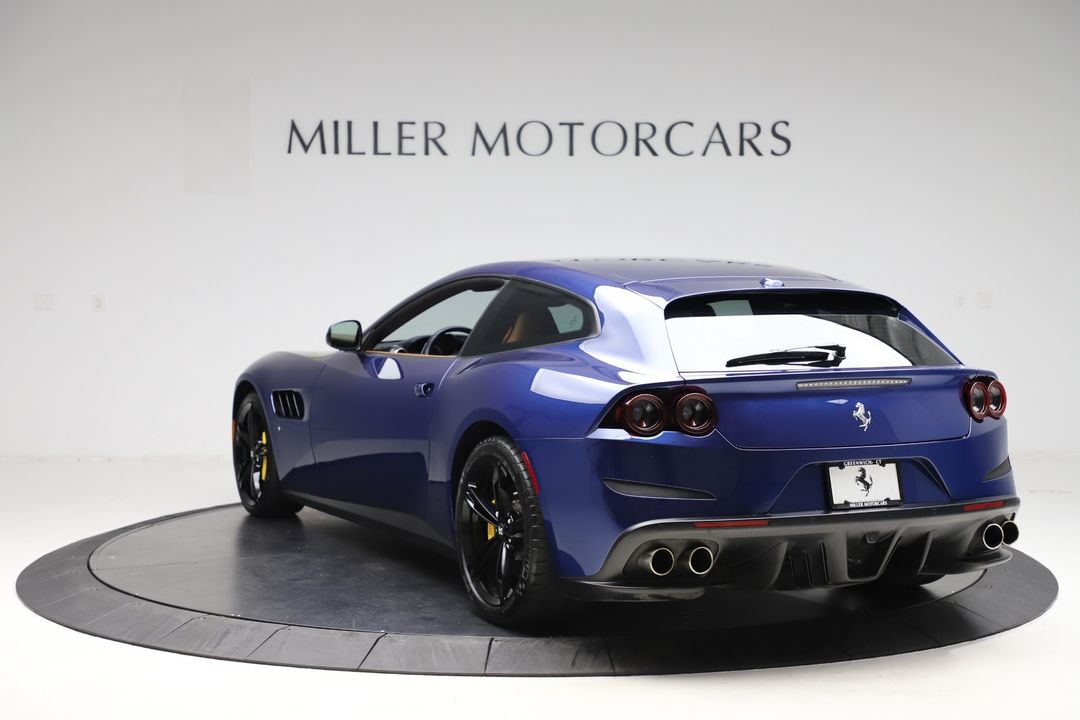 2017 Ferrari GTC4Lusso