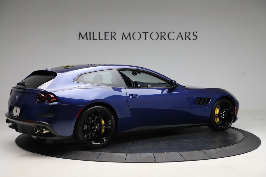 2017 Ferrari GTC4Lusso