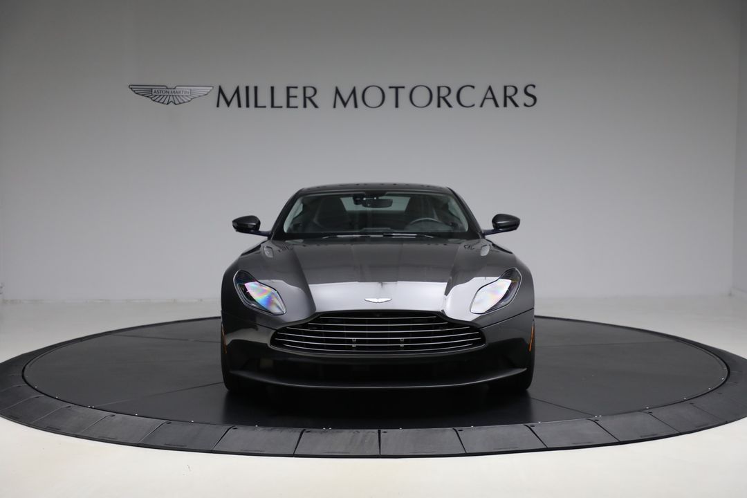 2019 Aston Martin DB11