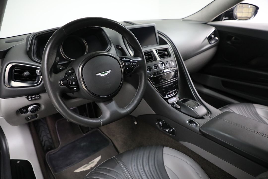 2019 Aston Martin DB11