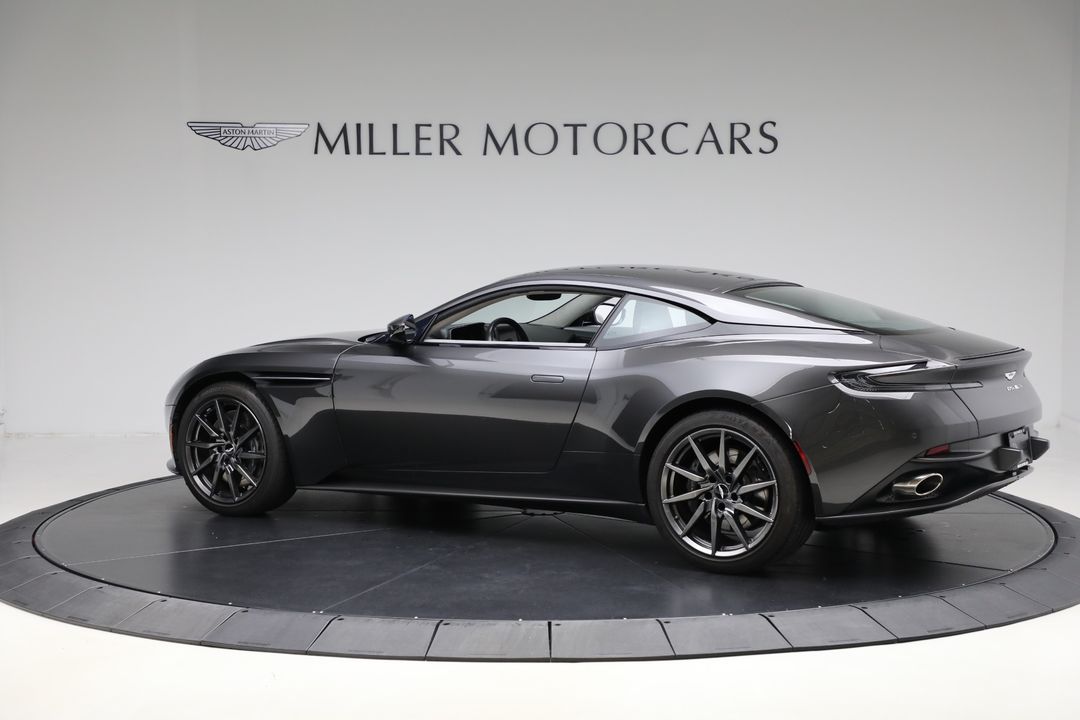 2019 Aston Martin DB11