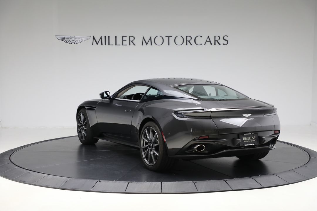 2019 Aston Martin DB11
