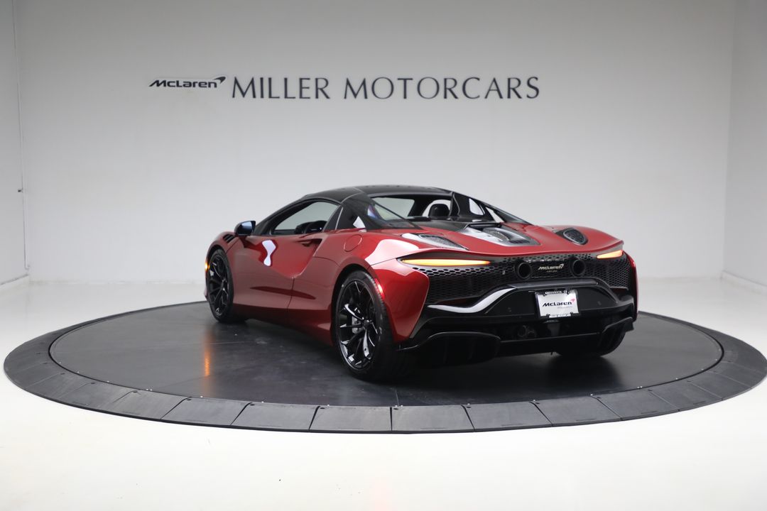 2025 McLaren Artura Spider