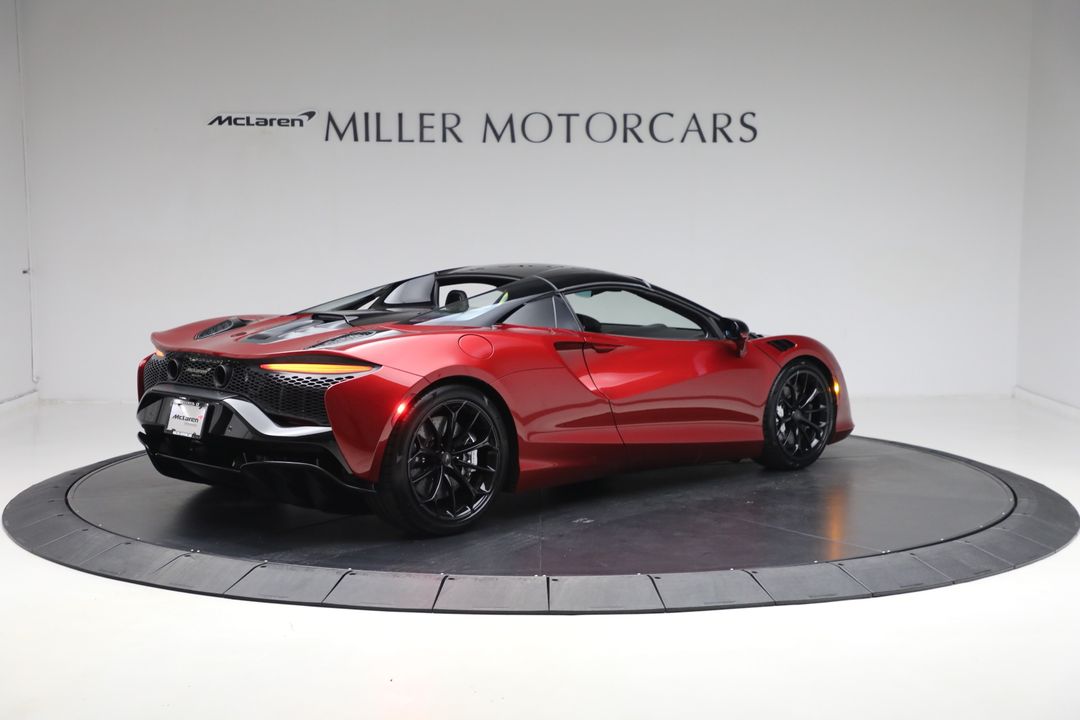2025 McLaren Artura Spider