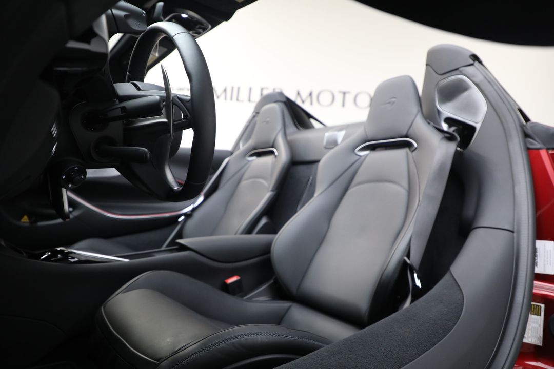 2025 McLaren Artura Spider