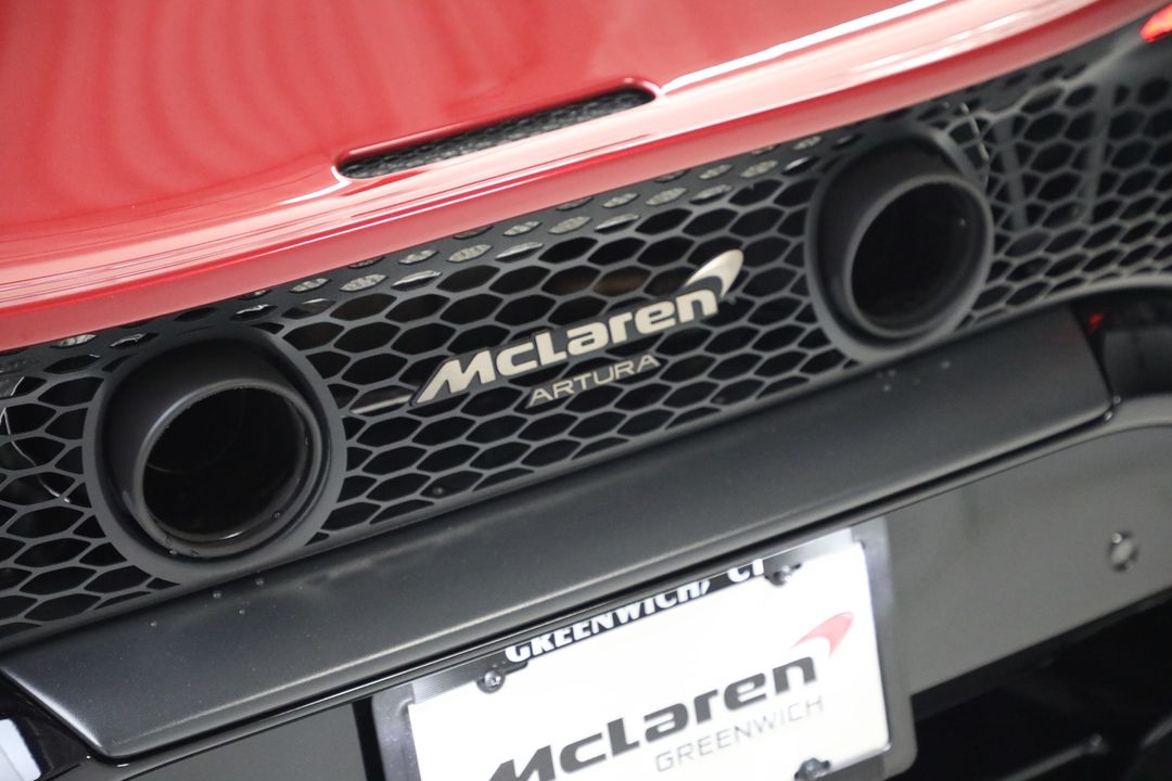 2025 McLaren Artura Spider