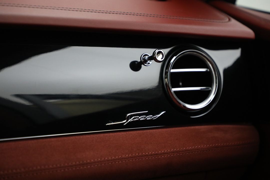 2022 Bentley Bentayga