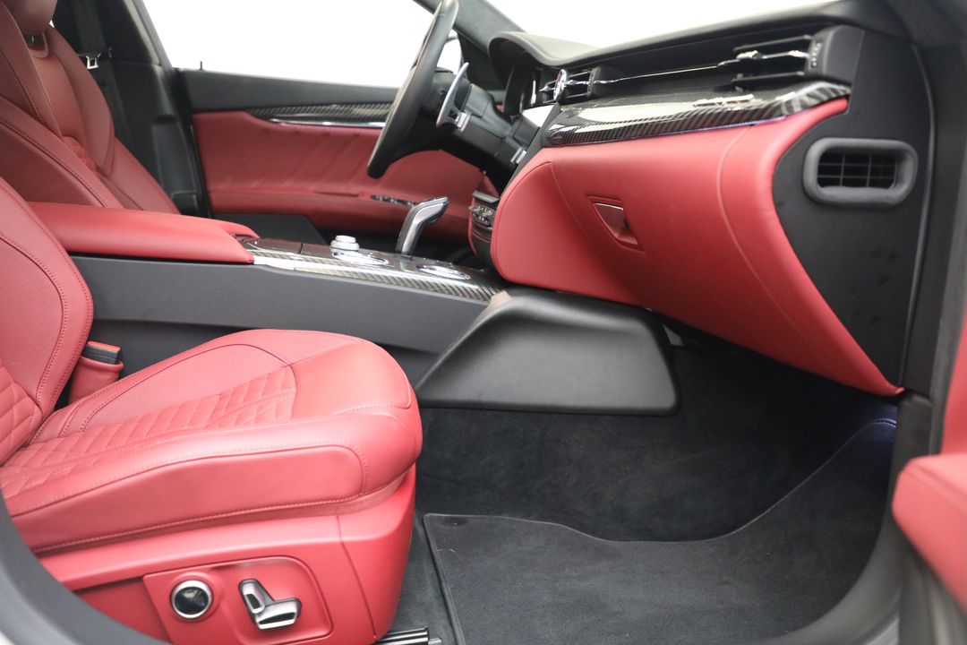 2022 Maserati Quattroporte