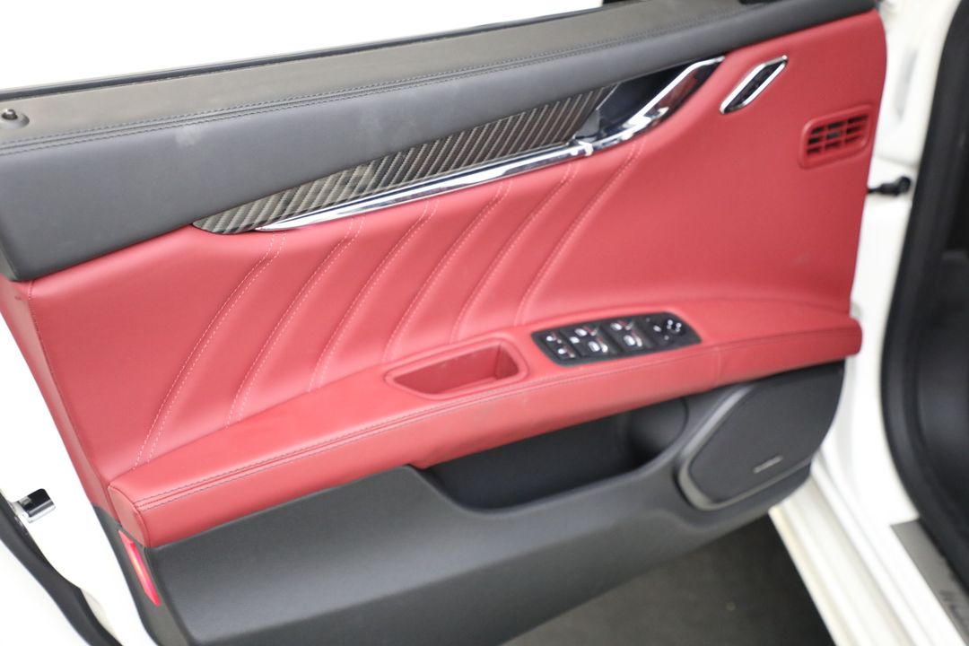 2022 Maserati Quattroporte