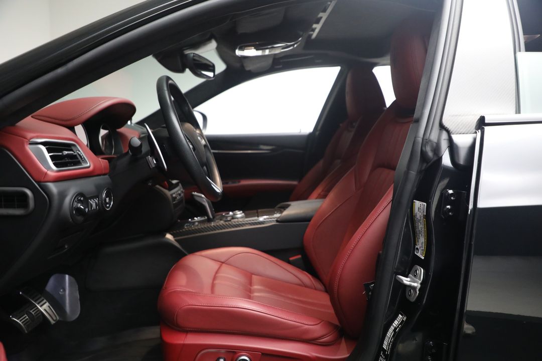 2022 Maserati Ghibli