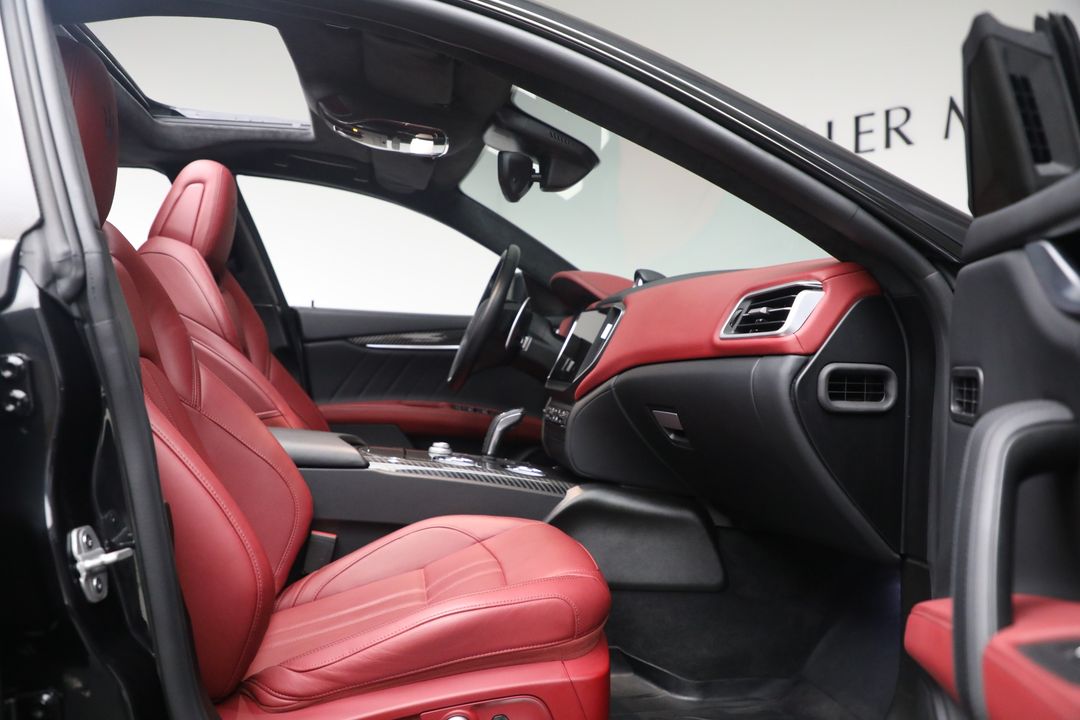 2022 Maserati Ghibli
