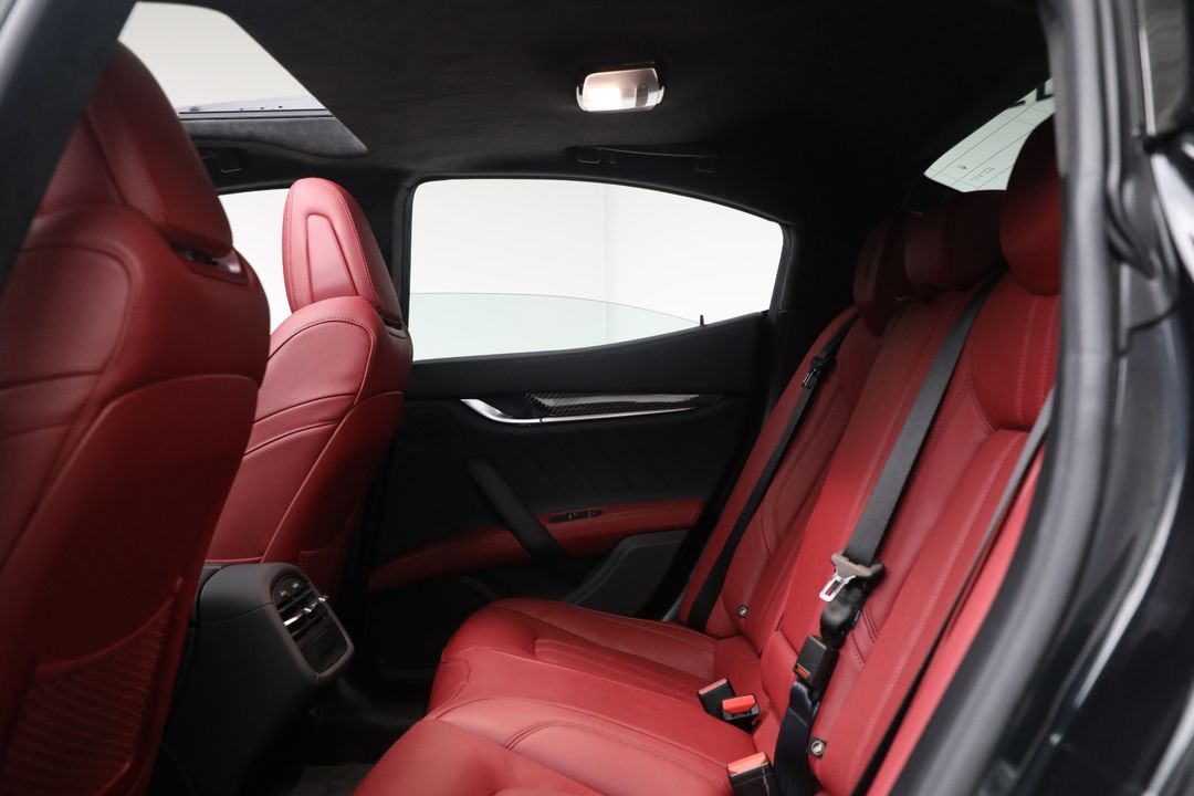 2022 Maserati Ghibli