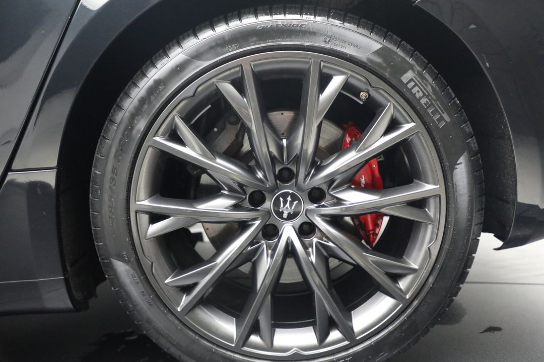2022 Maserati Ghibli