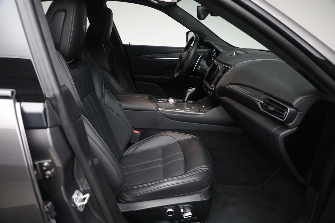 2022 Maserati Levante