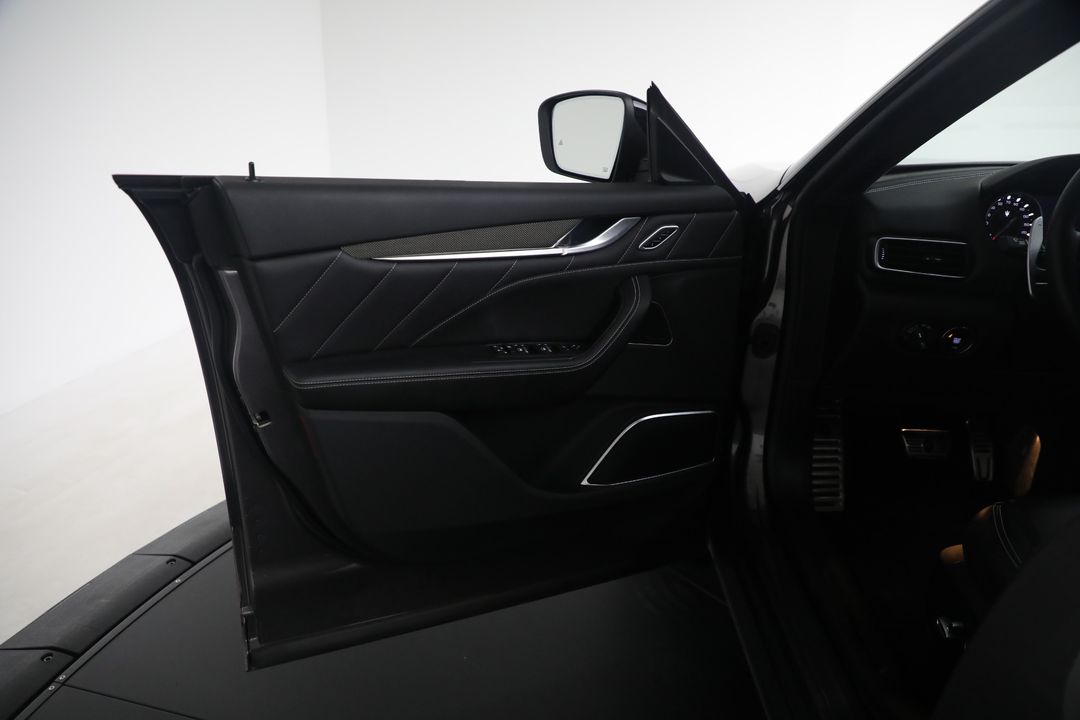 2022 Maserati Levante