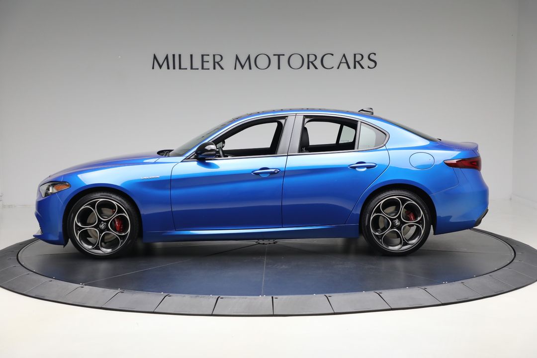 2022 Alfa Romeo Giulia