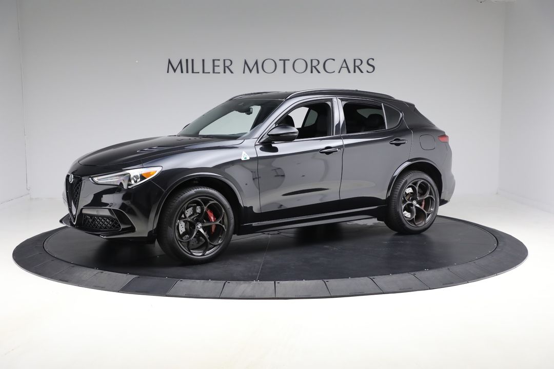 2022 Alfa Romeo Stelvio Quadrifoglio