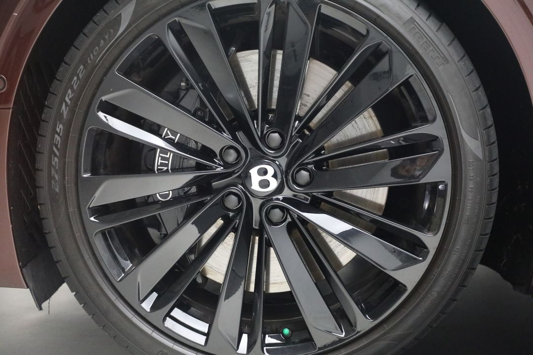 2022 Bentley Continental