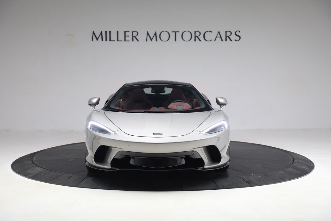 2023 McLaren GT