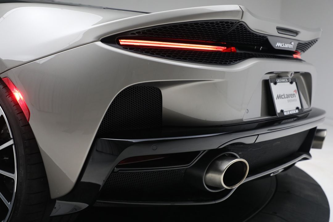 2023 McLaren GT