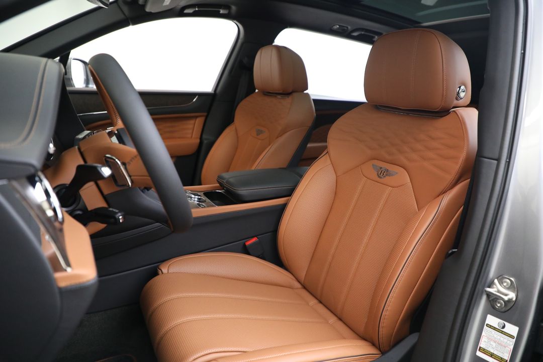 2023 Bentley Bentayga EWB