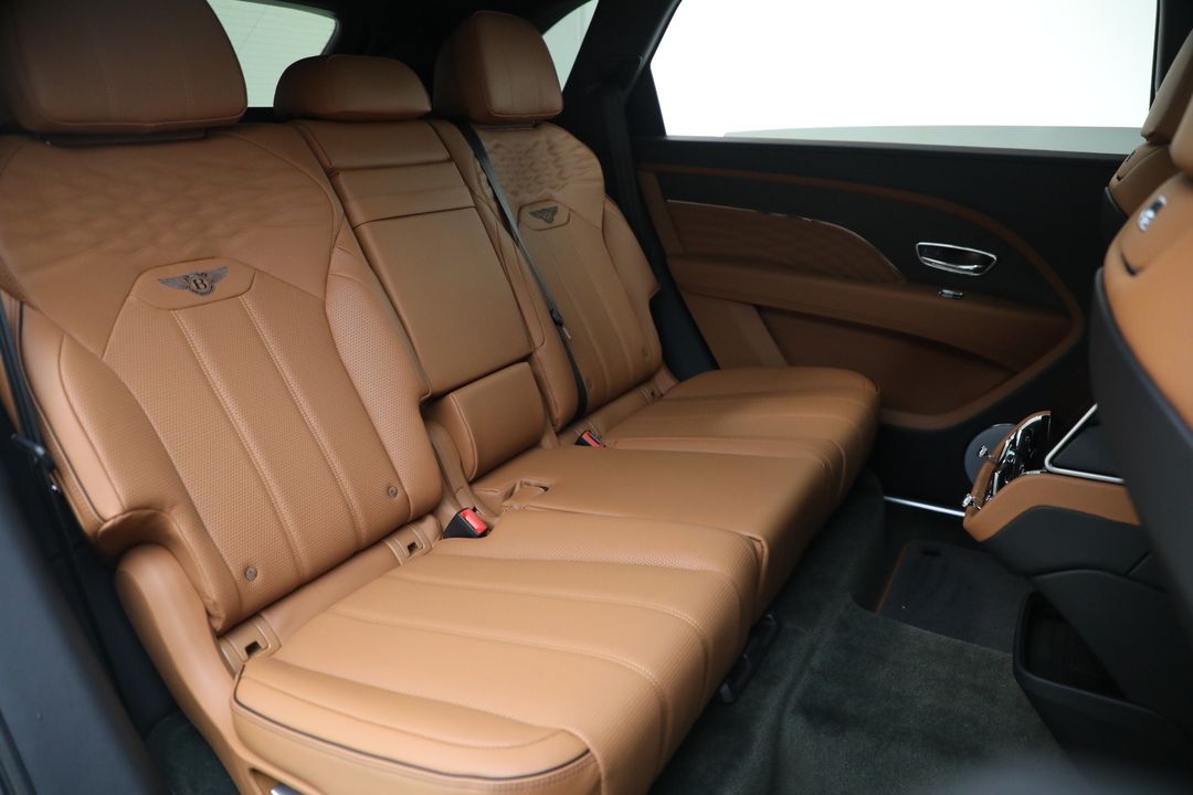2023 Bentley Bentayga EWB